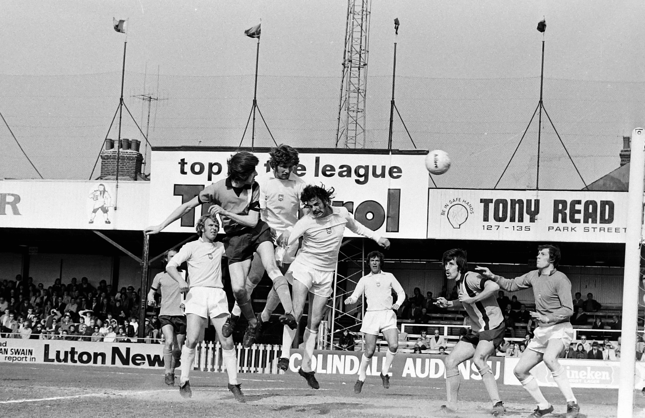 Luton Town FC vs Preston North End (6th Apr 1974) Hatters Heritage
