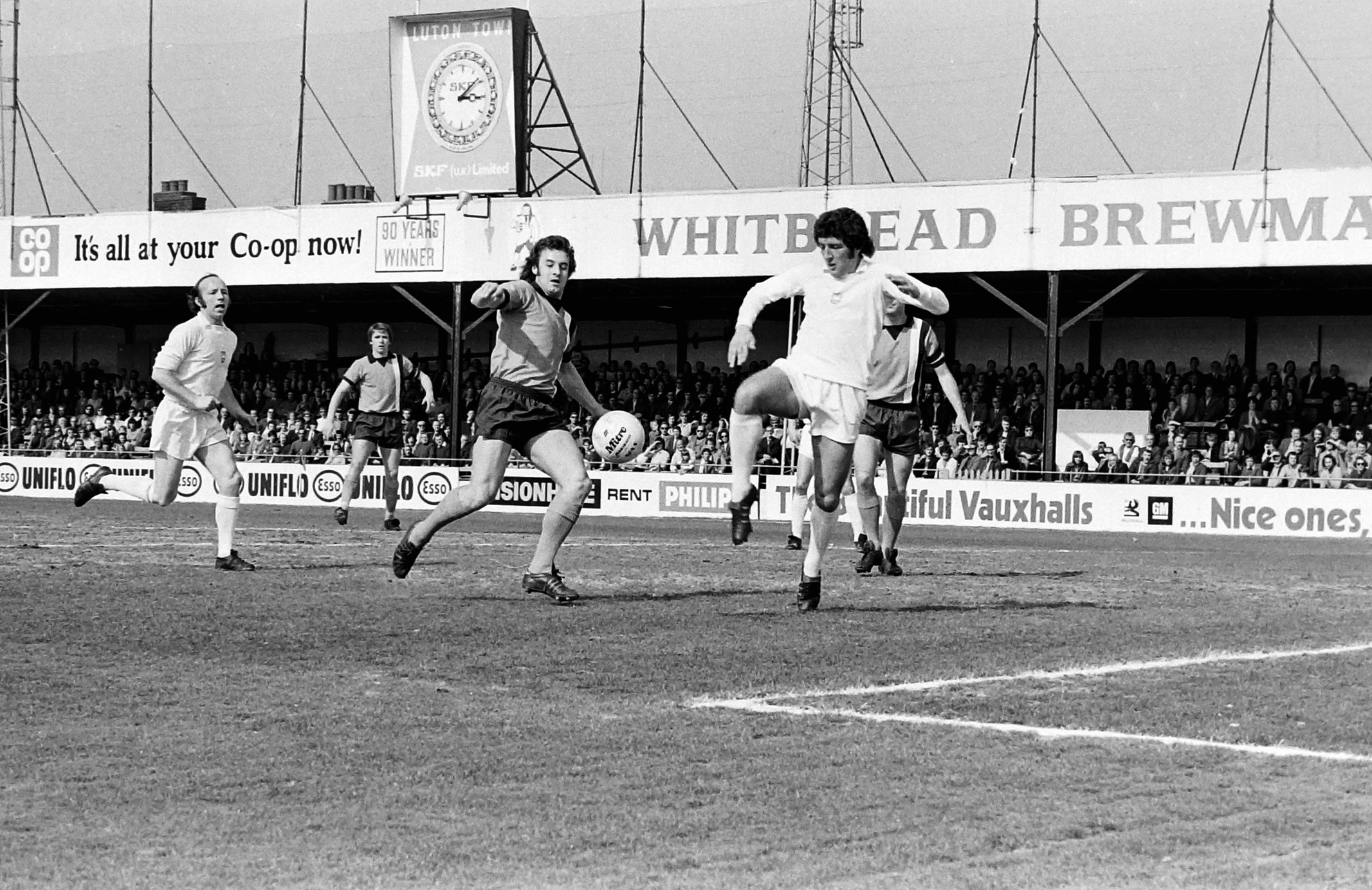 Luton Town FC vs Preston North End (6th Apr 1974) Hatters Heritage