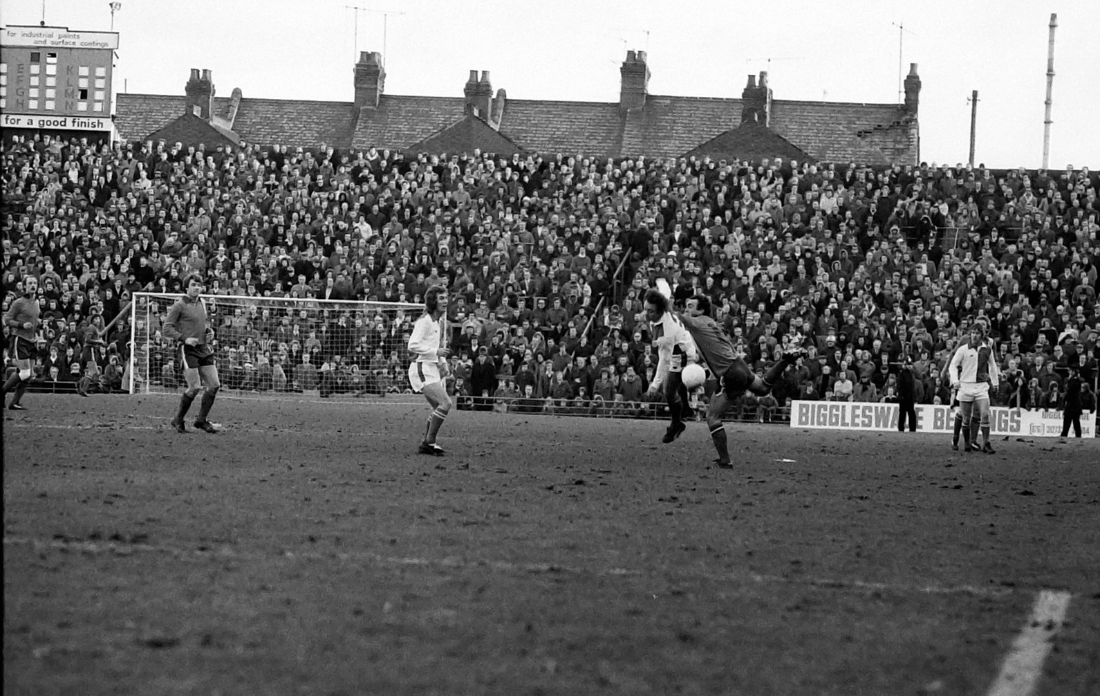 Luton Town FC vs Blackburn Rovers (3rd Jan 1976) | Hatters Heritage | A ...