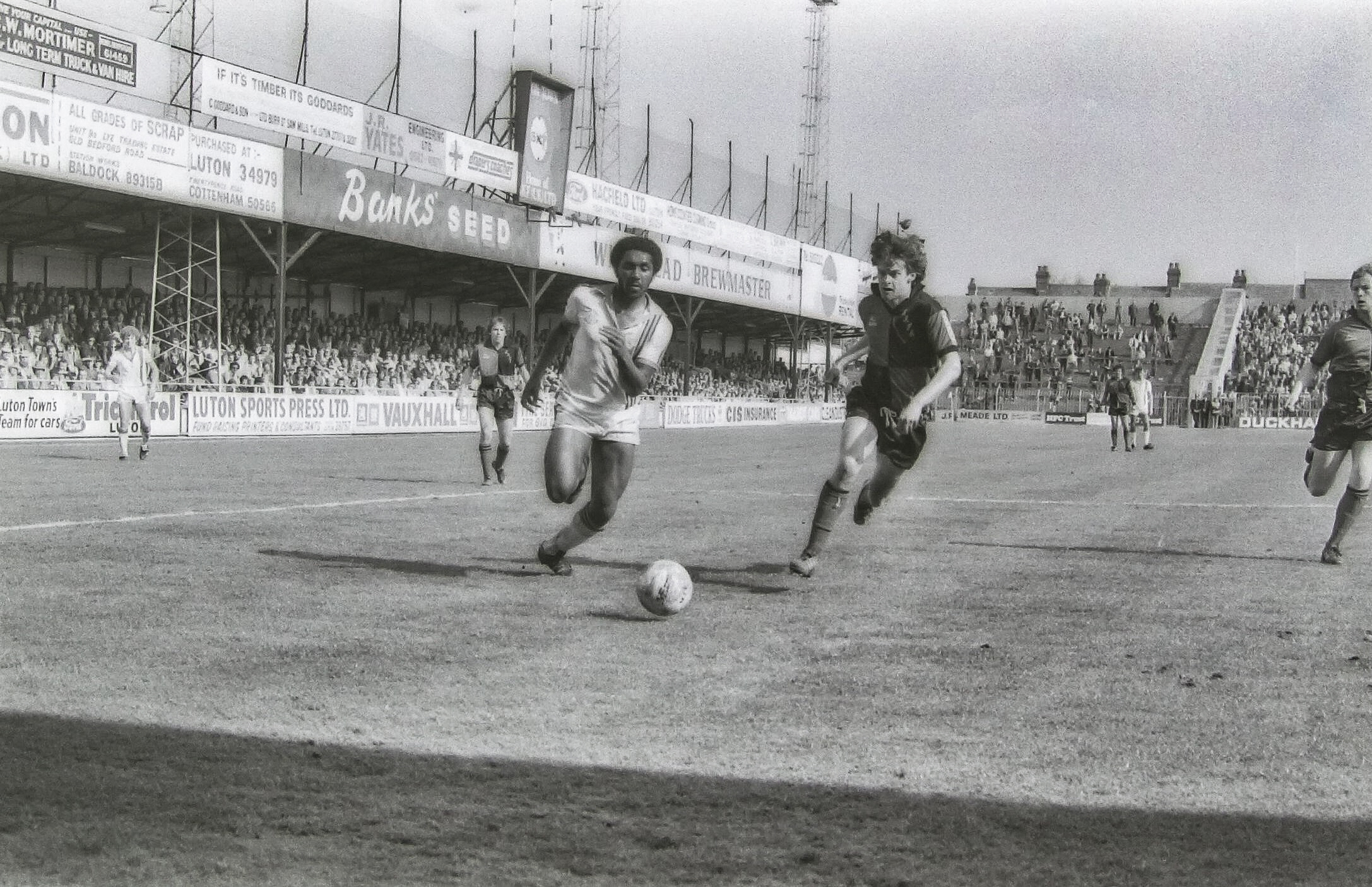 Luton Town FC vs Bristol Rovers (18th Apr 1981) | Hatters Heritage | A ...