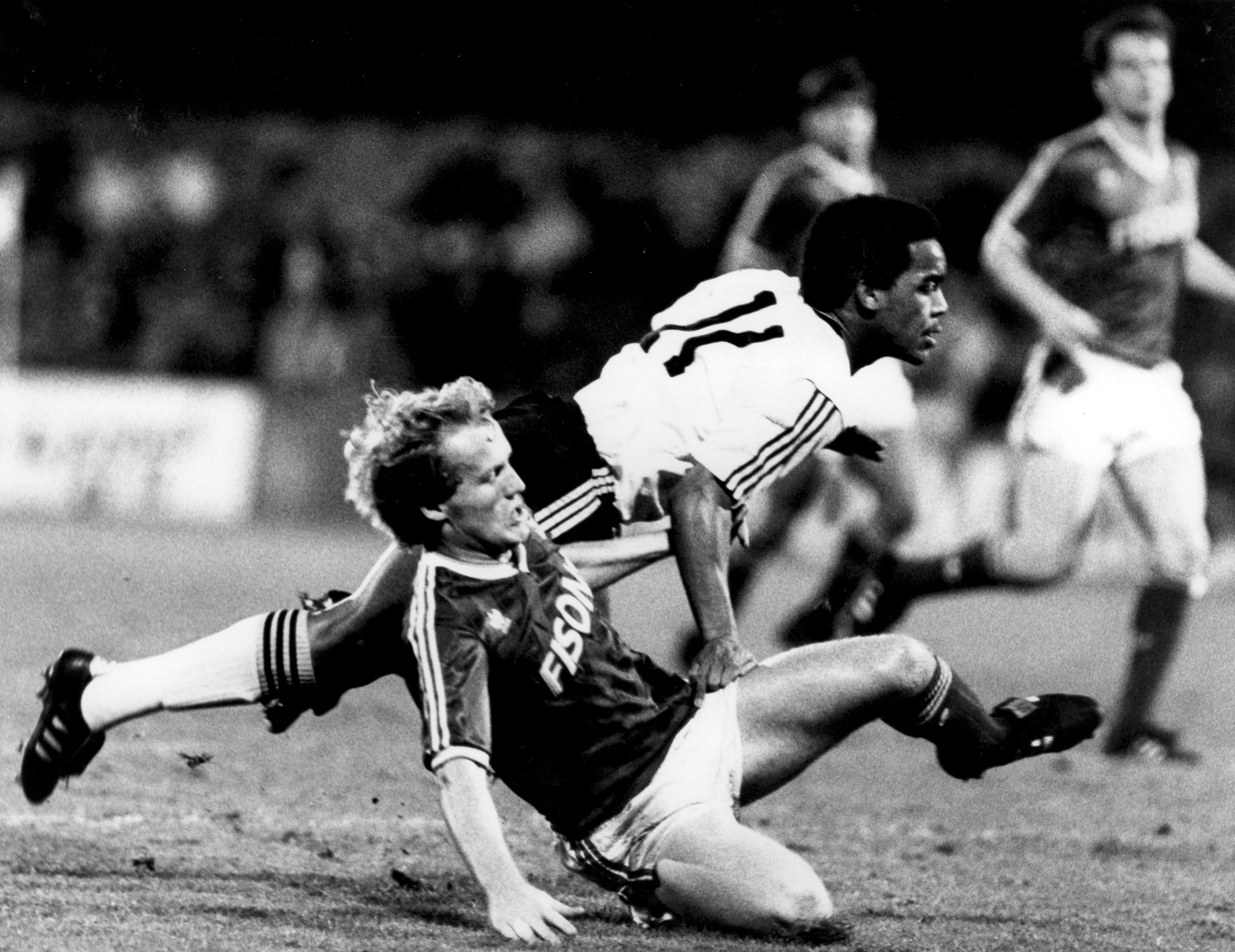 Ipswich Town vs Luton Town FC (17th Nov 1987) Hatters Heritage A