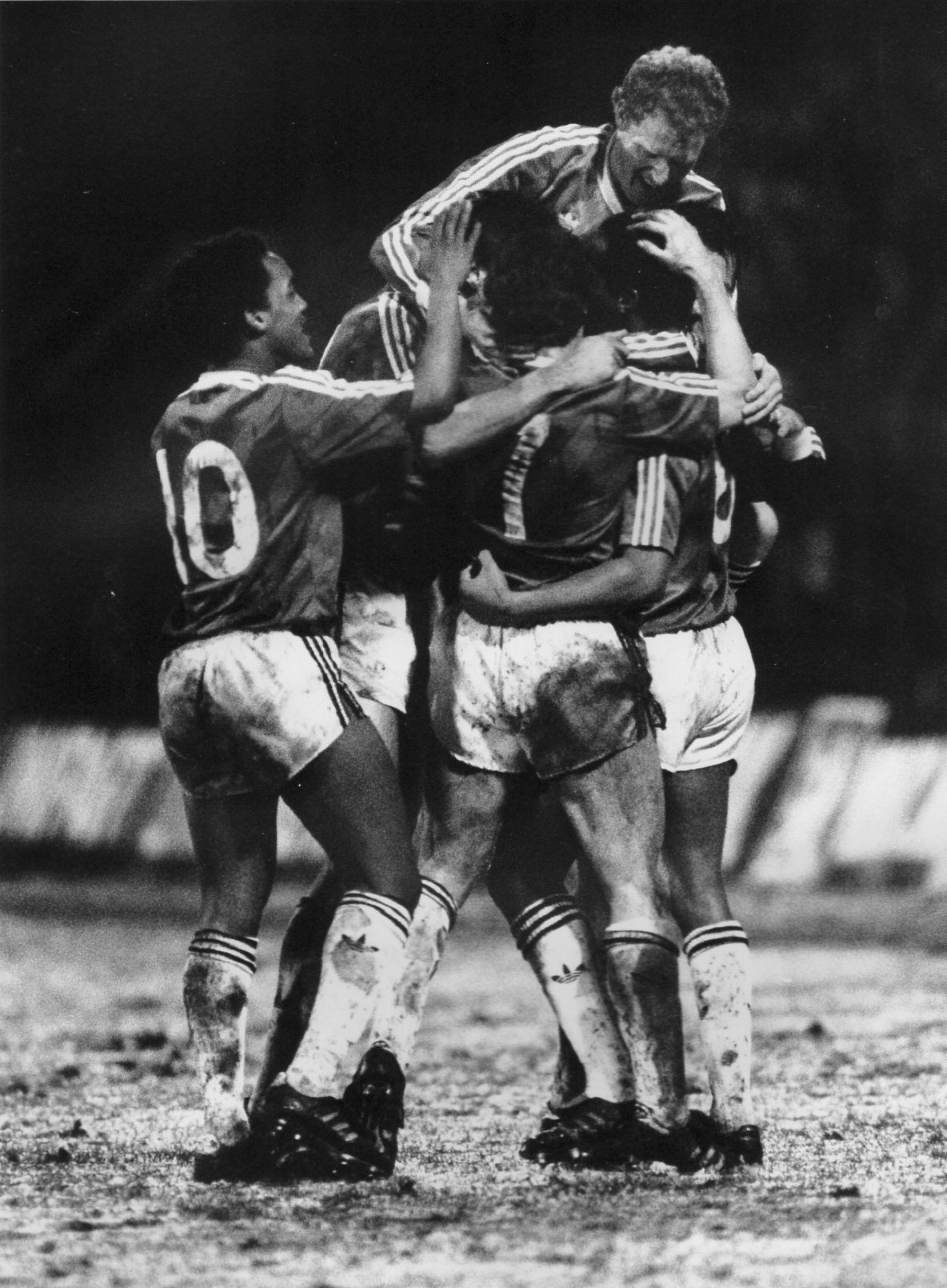 Oxford United vs Luton Town FC (10th Feb 1988) Hatters Heritage A History of Luton Town FC