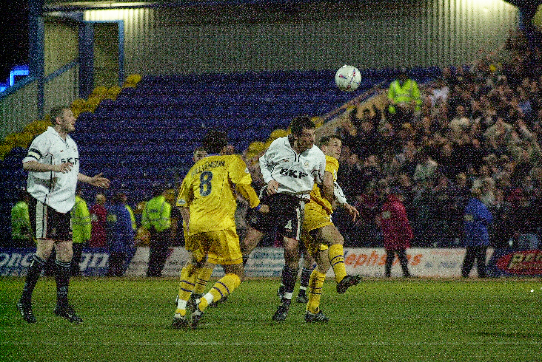 Mansfield Town vs Luton Town FC (4th Mar 2003) | Hatters Heritage | A ...