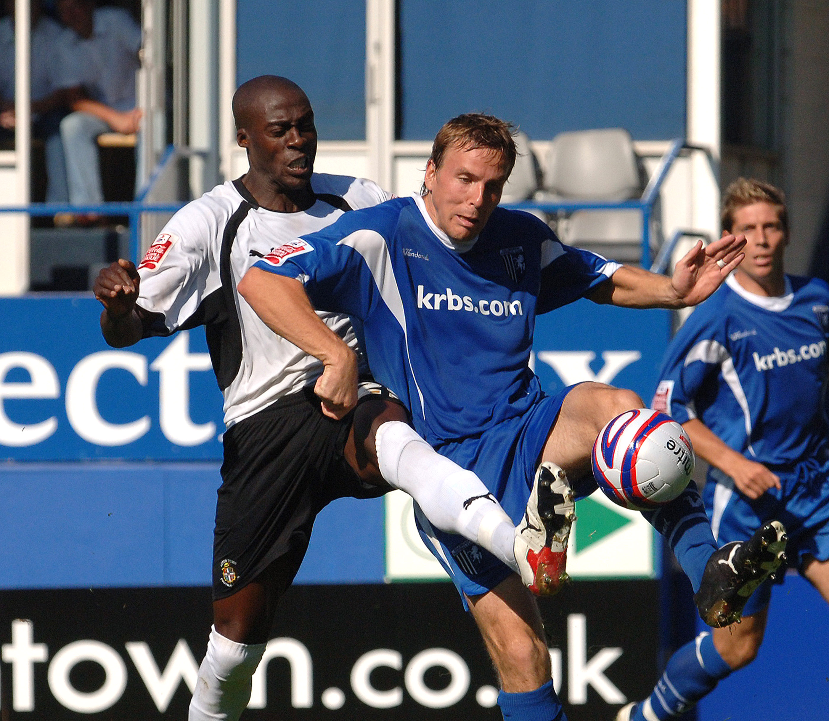 Luton Town FC vs Gillingham (25th Aug 2007) | Hatters Heritage | A ...