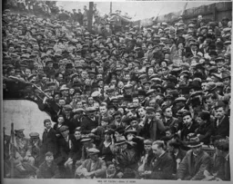 KR spectators - Coventry City 25.4.1936