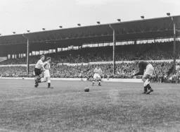 No way through here for Peter MacEwan