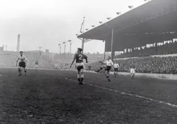 Bob Morton lofts a ball into the penalty area