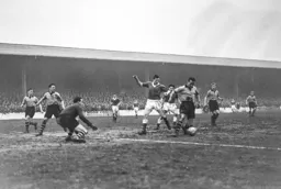 No way through the County defence here for Allan Brown