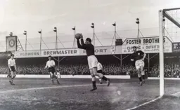 Ted Ditchburn thwarts another Town attack with Gordon Turner and John Groves left frustrated