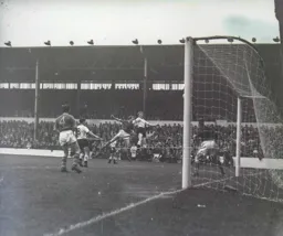 David Pacey joins in on this raid on the Leeds goal