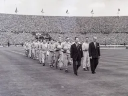 The teams before the start