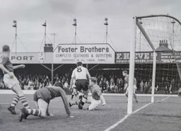 Gordon Turner minus the ball