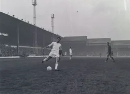 Tommy McKechnie is flagged for offside