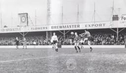 Colin Tinsley survives an awkward moment