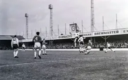 Gordon Riddick | Hatters Heritage | A History of Luton Town FC