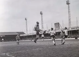 Tony Read heads the ball down with Richard Edwards and Tommy McKechnie up in support