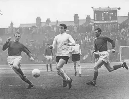 Bruce Rioch on another surging run