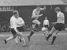 Ian Buxton gets in a cross