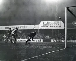 Laurie Sheffield`s header gives the Town an early lead