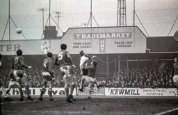 Keith Allen takes one on the chin