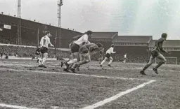 Mike Harrison pushes his way through