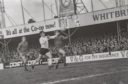 Malcolm Macdonald says this ball is mine