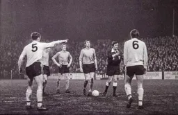 Mike Keen ready to take a free kick