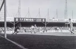 Malcolm Macdonald shoots