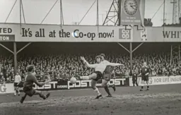 Malcolm Macdonald just short