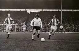 Malcolm Macdonald in the clear