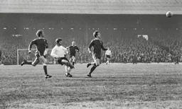 Malcolm Macdonald tries his luck