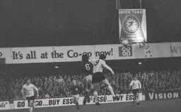 Vic Halom robustly challenges for the header