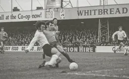 Peter Anderson's attempt goes wide