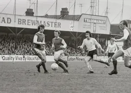 Peter Anderson's shot is saved but Halom scores on the rebound