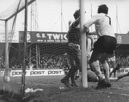 Vic Halom checks to see the ball is in the back of the net