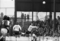 Bobby Thomson clears