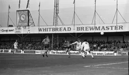 Barry Butlin gets in another header