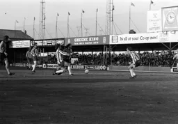 Rodney Fern bursts through