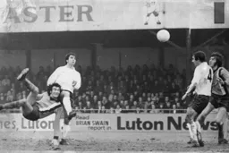 Peter Anderson sees a spectacular effort go wide