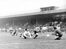 Jimmy Husband goes close with a diving header