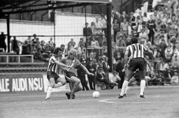 Paul Futcher comes on as Sub and has to deal with Peter Osgood