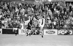 Foot up referee