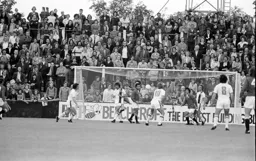 Luton defending