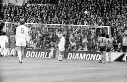 Keith Barber makes a spectacular dive