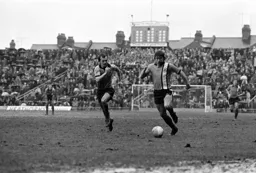 Alan West away down the wing