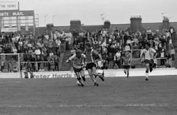 Andy King forgets to take the ball with him