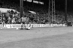 Jimmy Ryan skips down the wing