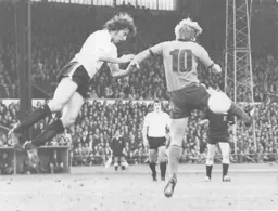 Alan West misses the ball