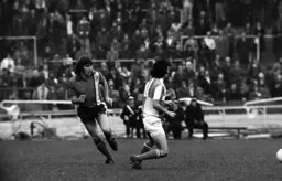 John Ryan moves down the outside to receive the ball