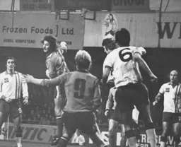 Jimmy Husband tries to get on the scoresheet